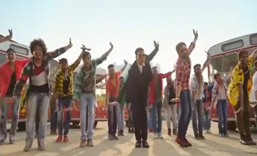 અક્ષય હવે ટીવી પર 'સેલ્ફી' લેતો દેખાશે, નવી ફિલ્મ માટે તૈયાર થઇ ગયો પ્રૉજેક્ટ, જાણો વિગતે akshay kumar and emraan hashmi will work together for the first time અક્ષય હવે ટીવી પર 'સેલ્ફી' લેતો દેખાશે, નવી ફિલ્મ માટે તૈયાર થઇ ગયો પ્રૉજેક્ટ, જાણો વિગતે