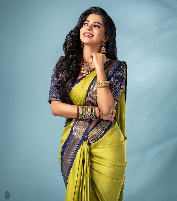 என் இலையுதிர்காலம் போனது உன் நிழலும் இங்கே பூக்குது