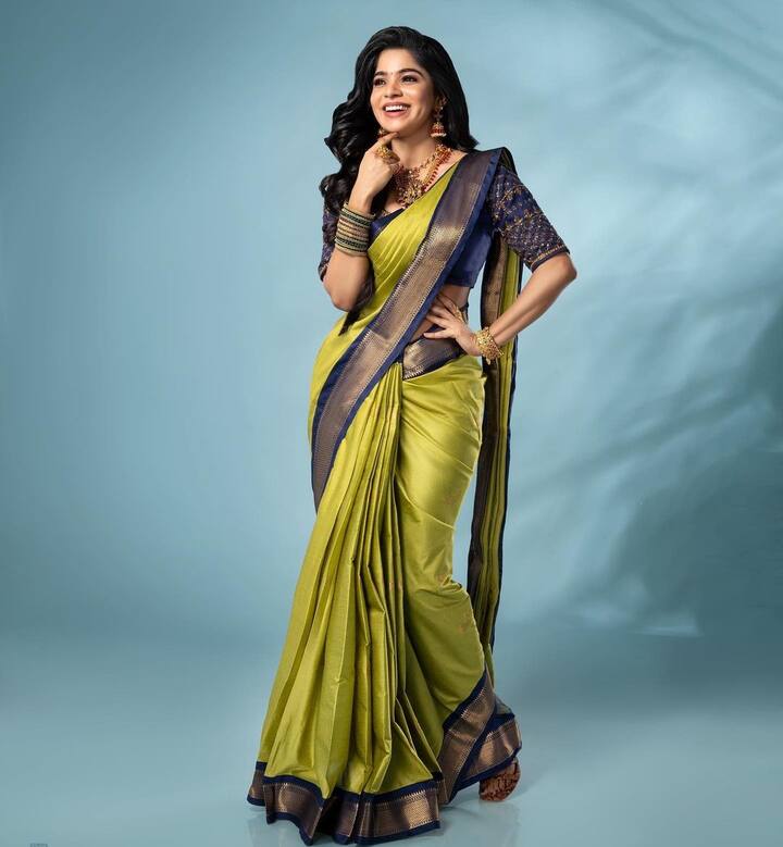 ஒருநாள் விழிகள் பார்த்தது என் வாழ்நாள் வசந்தம் ஆனது