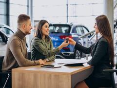 Car Loan Tips: कार खरीदने का कर रहे प्लान, ये बैंक दे रहे हैं सबसे सस्ते लोन ऑफर्स, देखें पूरी लिस्ट