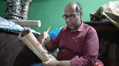 Indore News: बम्बू से बनी ज्वेलरी की देश में बड़ी डिमांड, लेकिन अब फुटपाथ पर बैठे सरकार से कर रहे ये गुहार