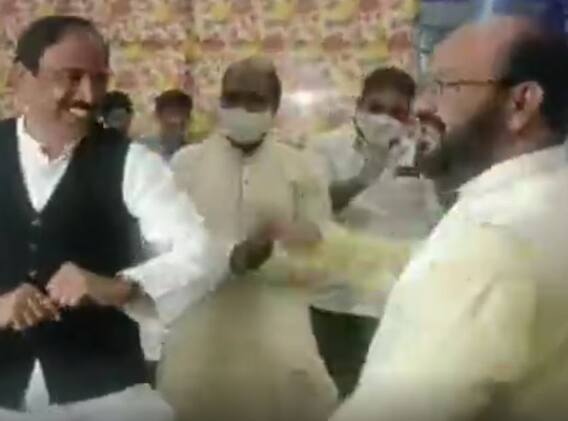 MLA Sanjay Dances at a Function: ఎమ్మెల్యే సంజయ్ సరదా స్టెప్పులు