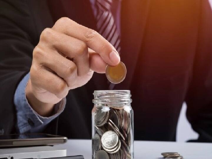 Fixed Deposits: इस बैंक ने अपने ग्राहकों को दिया तोहफा, किया FD की ब्याज दरों में इतने प्रतिशत का इजाफा Fixed Deposit Rate of Interest HDFC Bank have informed their Customers that Fixed Deposit Rate of Interest of Bank have been increased Fixed Deposits: इस बैंक ने अपने ग्राहकों को दिया तोहफा, किया FD की ब्याज दरों में इतने प्रतिशत का इजाफा