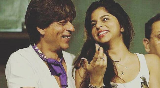 Actor Shahrukh Khan's daughter Suhana Khan will be bollywood debut in soon શાહરૂખની દીકરી USમાં શું ભણીને મુંબઈ પાછી આવી ? બૉલીવુડમાં કોની ફિલ્મથી કરશે એન્ટ્રી ?