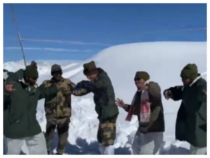 WATCH | Video Showing BSF Jawans Celebrating Bihu In Sub-Zero Temperature Goes Viral WATCH | Video Showing BSF Jawans Celebrating Bihu In Sub-Zero Temperature Goes Viral