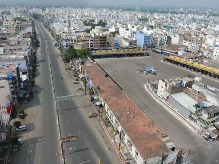 Full curfew order on second Sunday in Karur district கரூர் : இரண்டாவது ஞாயிறு ஊரடங்கான இன்று வெறிச்சோடின தெருக்கள்..