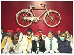 UP Election 2022: अखिलेश यादव ने कहा, सरकार बनने के 3 महीने के अंदर कराएंगे जाति जनगणना, सपा में शामिल हुए दारा सिंह चौहान
