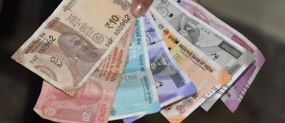 ਦੇਸ਼ 'ਚ ਸਰਕਾਰ ਨੇ ਬੇਟੀਆਂ ਦੀ ਪੜ੍ਹਾਈ ਤੋਂ ਲੈ ਕੇ ਵਿਆਹ ਤੱਕ ਕਈ ਵਿਸ਼ੇਸ਼ ਯੋਜਨਾਵਾਂ ਚਲਾਈਆਂ ਹਨ, ਜਿਸ ਤਹਿਤ ਉਨ੍ਹਾਂ ਨੂੰ ਆਰਥਿਕ ਮਦਦ ਮਿਲਦੀ ਹੈ। ਅੱਜ ਅਸੀਂ ਤੁਹਾਨੂੰ ਇੱਕ ਅਜਿਹੀ ਸਕੀਮ ਬਾਰੇ ਦੱਸਾਂਗੇ, ਜਿਸ ਵਿੱਚ ਤੁਹਾਡੀ ਬੇਟੀ ਨੂੰ ਵਿਆਹ ਲਈ ਪੂਰੇ 51000 ਰੁਪਏ ਮਿਲਣਗੇ। ਹਾਂ... ਇਹ ਵਿੱਤੀ ਸਹਾਇਤਾ ਸਰਕਾਰ ਵੱਲੋਂ ਕੀਤੀ ਜਾਂਦੀ ਹੈ।