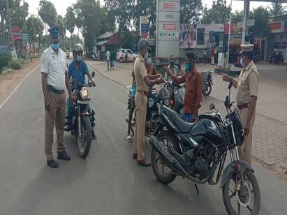 thiruvarur district 2nd week full lockdown திருவாரூர் : இரண்டாவது ஞாயிற்றுக்கிழமை ஊரடங்கு.. வெறிச்சோடின சாலைகள்.. தீவிர கண்காணிப்பில் போலீசார்..