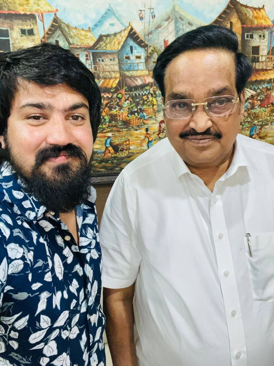 AAP leader Vijay Suvala will join BJP tomorrow AAP નેતા વિજય સુવાળા આવતીકાલે ભાજપમાં જોડાશે, કમલમ ખાતે કેસરિયો ખેસ પહેરશે