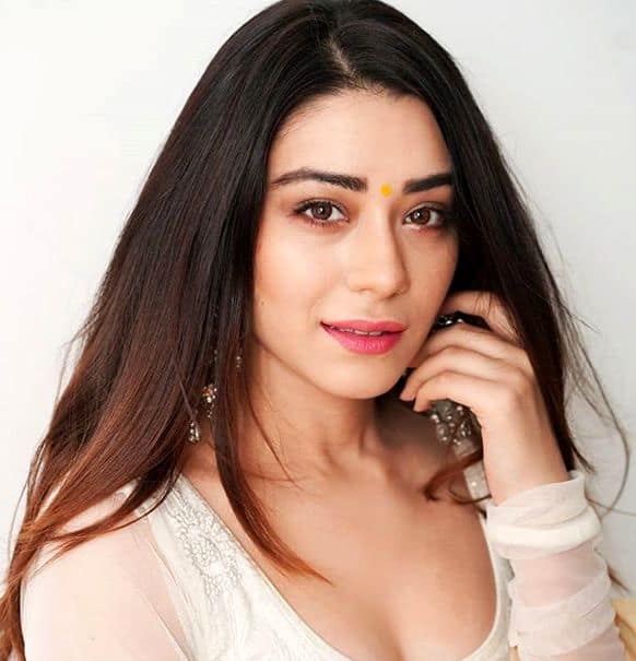 इस सीरीज में आंचल सिंह (Anchal Singh) की एक्टिंग को दर्शकों ने खूब पसंद किया. ऐसे में इस रिपोर्ट में पढ़िए आखिर कौन हैं आंचल सिंह, जिनके चर्चे बॉलीवुड गलियारों में हो रहें हैं.