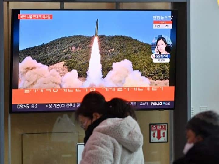 Days After US Imposed Sanctions, N Korea Again Fires Projectile. 4th Launch This Month: Seoul Days After US Imposed Sanctions, N Korea Again Fires Projectile. 4th Launch This Month: Seoul