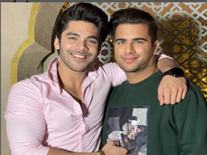 Bigg Boss 15: फिनाले से पहले बिग बॉस के घर में हुई इस एक्स कंटेस्टेंट की एंट्री, आते ही दी ये चेतावनी Bigg Boss 15 Ex Contestant Rajiv Aditya Enter In Salman Khan Show Before Finale WATCH VIDEO Bigg Boss 15: फिनाले से पहले बिग बॉस के घर में हुई इस एक्स कंटेस्टेंट की एंट्री, आते ही दी ये चेतावनी