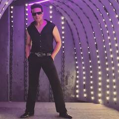 Krushna Abhishek Fees: स्टेज पर आते ही सभी को लोटपोट करने वाले कृष्णा अभिषेक एक एपिसोड के चार्ज करते हैं इतने लाख रुपये