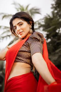 Actress iswarya menon | ஐஸ்வர்யா மேனனின் லேட்டஸ்ட் க்ளிக்ஸ்