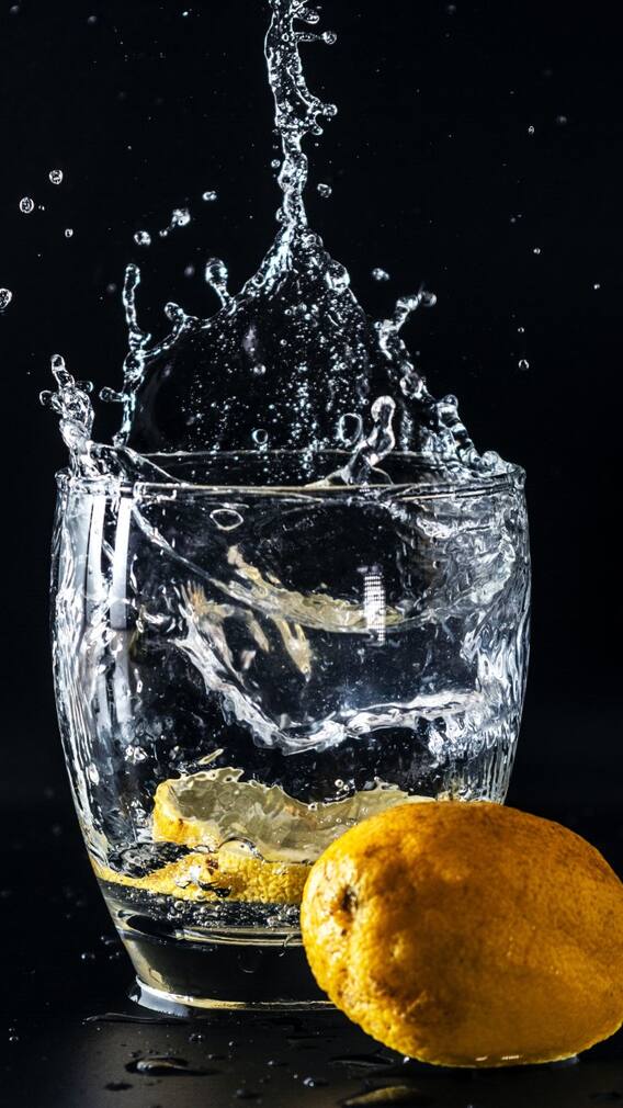 ఉదయాన్నే నిమ్మ రసం తాగడం వల్ల ప్రయోజనాలివే!