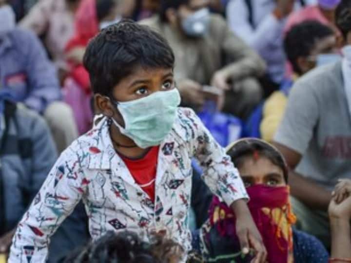Over 16 crore people become poor in two years during Corona Pandemic one person is dying every four seconds Covid Pandemic: दो साल में इतने करोड़ लोग हुए गरीब, ‘इनइक्वलिटी किल्स’ रिपोर्ट में किया गया दावा