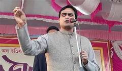 North 24 Pargana : জোড়া বৈঠকের পর BJP-র বিক্ষুব্ধ নেতাদের নিয়ে পিকনিক শান্তনু ঠাকুরের| Bangla News