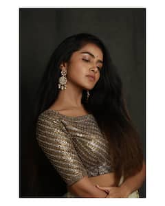 Anupama Parameswaran: మెరుపుల జాకెట్‌లో మెరిసిపోతున్న అనుపమ