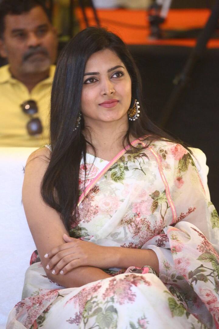 'లూజర్' ఫ్రాంచైజీలో కీలక పాత్రలో నటించిన పావని గంగిరెడ్డి