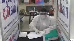 घट रही है कोरोना की रफ्तार लेकिन Omicron ने चिंता बढ़ा रखी है!