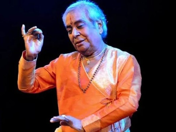 Pandit Birju Maharaj Passes Away The Last Rites To Be Performed In Lodhi  Road Crematorium ANN | Birju Maharaj Passes Away: हंसते-खेलते पंडित बिरजू  महाराज ने ली अंतिम सांस, दिल्ली में होगा