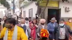 कोरोना का कोहराम जारी, चुनाव के नाम पर भीड़ जुटाने का खेल जारी | Namaste Bharat