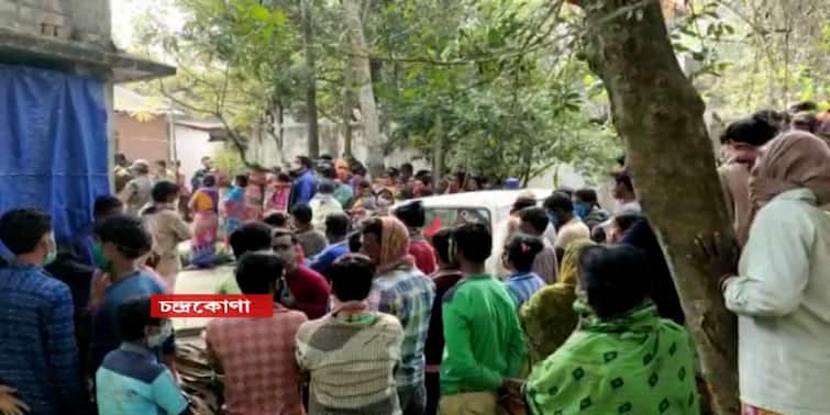 Paschim Medinipur News Chandrakona woman found dead and disrobed at home police suspects murder Paschim Medinipur News: একা বাড়িতে খাটের নীচে অর্ধনগ্ন দেহ মহিলার, আড়াই বছরের মেয়ের কান্নায় জানল পাড়া