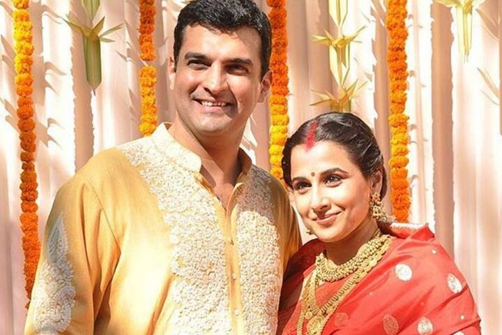 बॉलीवुड के फेमस प्रोड्यूसर सिद्धार्थ रॉय कपूर तीन शादी कर चुके हैं. एक्ट्रेस विद्या बालन  सिद्धार्थ की तीसरी पत्नी हैं.