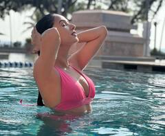 એક્ટ્રેસ સોનલ ચૌહાણનો ફરી જોવા મળ્યો બોલ્ડ અંદાજ, ફેન્સ પણ તસવીરો જોઈ ચોંક્યા