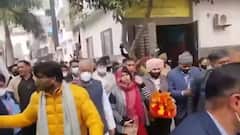 Congress flouts COVID norms amid campaigning for UP Elections 2022