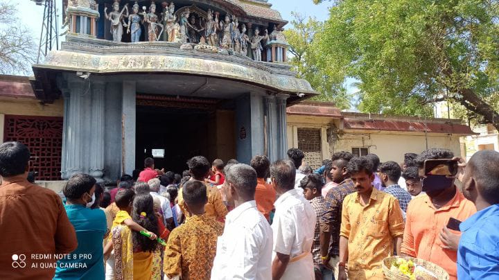 தைப்பூசத் திருவிழா: திருச்சி அருகே வயலூர் முருகன் கோயிலில் வெளியில் இருந்தே சாமி தரிசனம் செய்த பக்தர்கள்