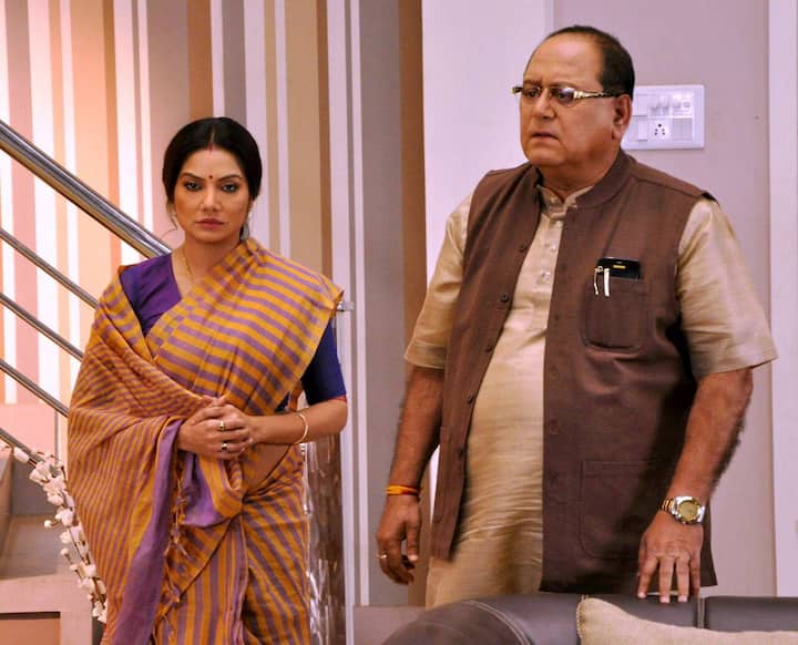 আজ ২ বছরে পা দিল তাঁদের আইনি বিবাহ। দীর্ঘদিন একসঙ্গে থাকার পর বিবাহবন্ধনে আবদ্ধ হয়েছেন অভিনেতী অভিনেত্রী।