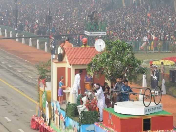 Controversy escalated over non-inclusion of tableaux of these states in Republic Day parade ANN Republic Day परेड में इन राज्यों की झांकियों को शामिल न करने पर विवाद बढ़ा, जानें- रक्षा मंत्रालय ने क्या कहा