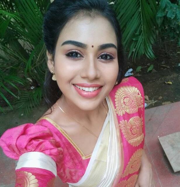 சோனியா சோனியா சொக்க வைக்கும் சோனியா