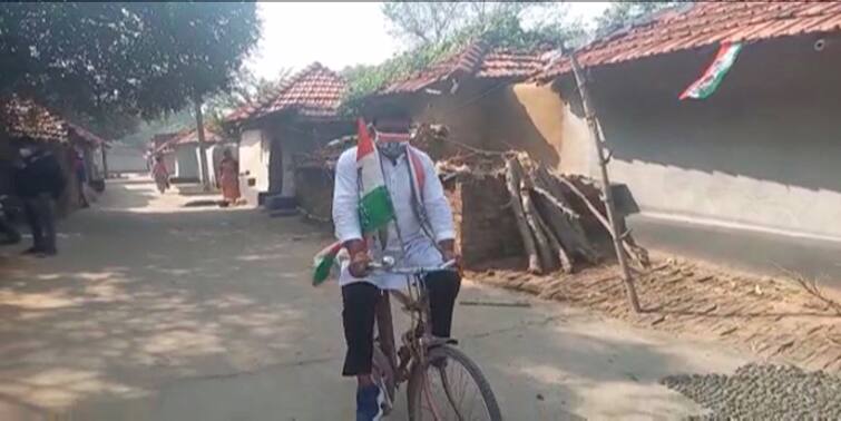 West Burdwan : Several pictures of TMC Candidates' campaign at Asansol amid Covid situation West Burdwan : কোথাও করোনা বিধির দফারফা, কেউ মানলেন নিয়ম; আসানসোলে ২ তৃণমূল প্রার্থীর প্রচারে ভিন্ন ছবি