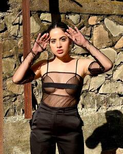 Urfi Javed Photos: उर्फी जावेद का ऐसा खूबसूरत लुक, जिसे देख फैंस हुए मदहोश - देखें तस्वीरें