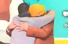 CM ਚਿਹਰਾ ਐਲਾਨਣ 'ਤੇ Bhagwant Mann ਨਹੀ ਰੋਕ ਪਾਏ ਅੱਥਰੂ, ਕੇਜਰਾਵਾਲ ਨੇ ਪਾਈ ਘੁੱਟ ਕੇ ਜੱਫੀ