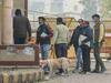 Ghazipur Bomb Scare: एक महीने में खरीदे गए सिम कार्ड और नए मोबाइल फोन का डेटा इकट्ठा कर रही है पुलिस