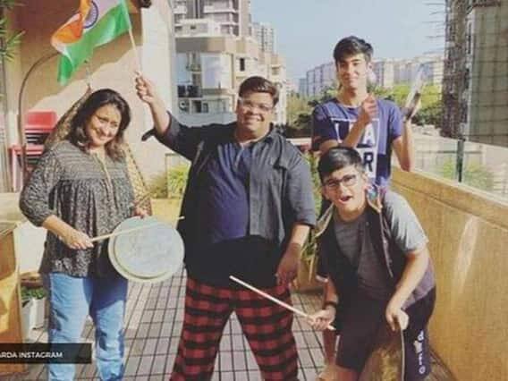 કપિલ શર્મા શોમાં જોવા મળેલો કિકુ શારદાનો નાનો દીકરો શૌર્ય ખૂબ જ પ્રતિભાશાળી છે. તેના દ્વારા ગાયેલું એક રેપ ભૂતકાળમાં ખૂબ વાયરલ થયું હતું. મનોજ બાજપેયીએ પણ શૌર્યના વખાણ કર્યા હતા.