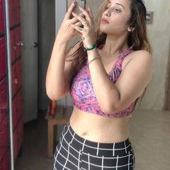 भोजपुरी एक्ट्रेस Rani Chatterjee ने स्ट्रेच मार्क्स पर भद्दा कमेंट करने वालों को दिया करारा जवाब