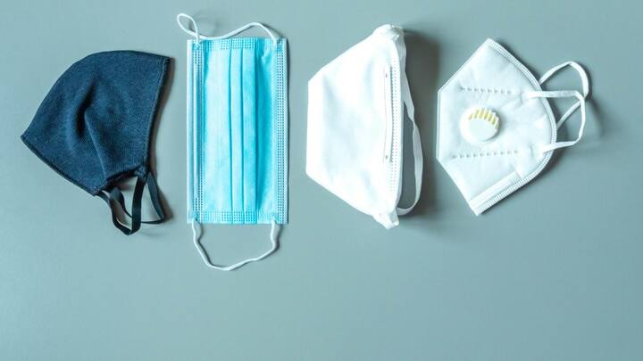 मास्क सतत बदलत राहिले पाहिजे, मास्क काढल्यानंतर हात साबणाने स्वच्छ धुवावेत, मास्क काढताना त्याला तोंडाच्या भागाने स्पर्श करू नका.