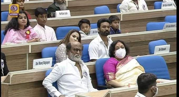 Rajinikanth with wife, along with Dhanush & Aishwarya at the 67th National Film Awards ceremony.