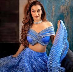 TMKOC: 'અંજલી ભાભી' બ્લુ લહેંગામાં પાથર્યા કામણ, જુઓ તસવીરો