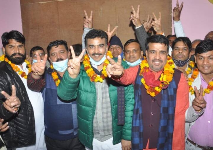 Ghaziabad BJP regional vice president KK Shukla joined BSP ANN UP Election 2022: चुनाव से पहले बीजेपी को एक और झटका, बीएसपी में शामिल हुए पश्चिमी यूपी के क्षेत्रीय उपाध्यक्ष केके शुक्ला