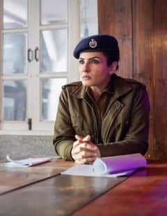 Netflix trending Web Series And Movie:  घर बैठे-बैठे अगर हो गए हैं बोर तो देखें नेटफ्लिक्स की ये ट्रेंडिंग सीरीज और मूवी, एंटरटेनमेंट का मिलेगा भरपूर डोज