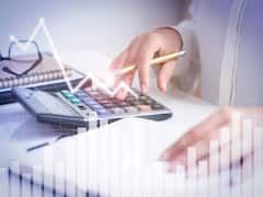 Income Tax: साल 2022 में बचाना चाहते हैं टैक्स? निवेश के इन ऑप्शन्स को अपनाकर पाएं छूट