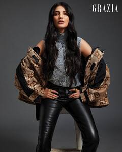 Shruthi Haasan Photos: శ్రుతికి ఆ రంగంటే అంత ఇష్టమా... డ్రెస్సులు, ఫోటోలు ఆ రంగులోనే...