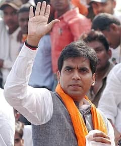 UP Election 2022: जानिए 5 साल में कितनी बढ़ी राजनाथ सिंह के बेटे और नोएडा से विधायक पंकज सिंह की संपत्ति