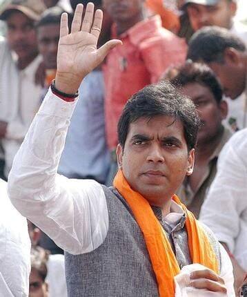 बता दें कि पंकज सिंह ने नोएडा विधानसभा से अपना नामांकन भरा है. उन्होंने साल 2017 में यही से अपना पहला चुनाव लड़ा था. जिसमें उन्होंने सपा के सुनील चौधरी को लगभग 1 लाख वोट से हार का स्वाद चखाया था.